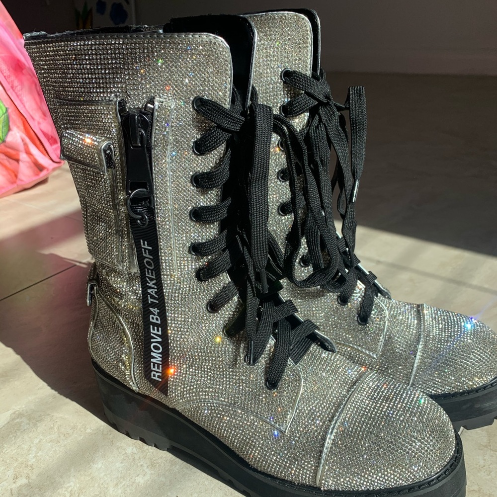 Dolls kill billionaire boot